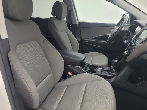 Used 2018 Hyundai Santa Fe SE AWD/4WD image 21
