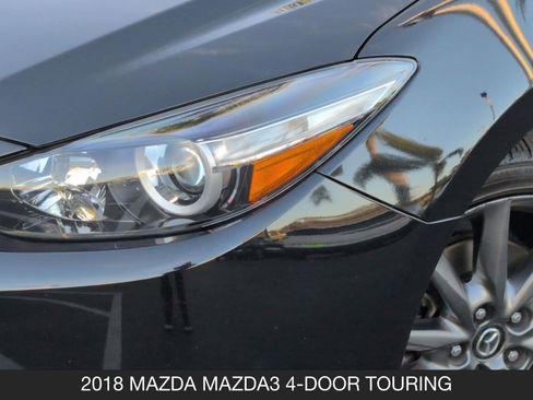 Used 2018 MAZDA MAZDA3 Touring image 10