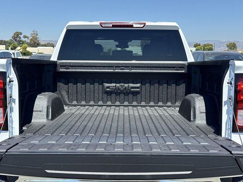 New 2026 GMC Sierra 1500 SLE AWD/4WD image 27