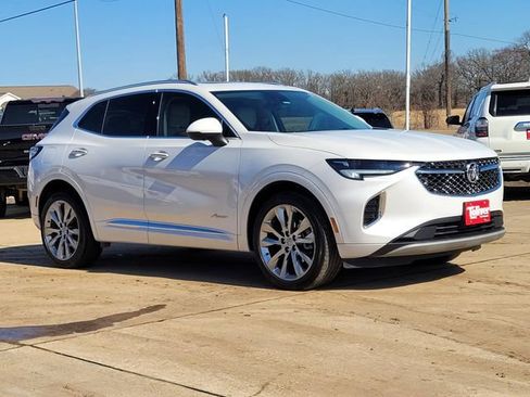 Used 2023 Buick Envision Avenir image 2