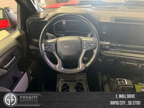 Used 2025 Chevrolet Silverado 1500 ZR2 w/ Technology Package AWD/4WD image 17