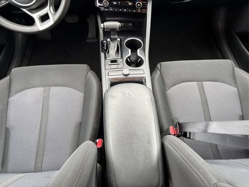 Used 2022 Kia K5 LXS image 20