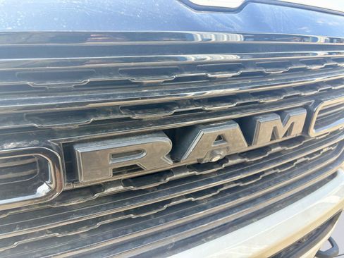 Used 2023 RAM 1500 Limited AWD/4WD image 11