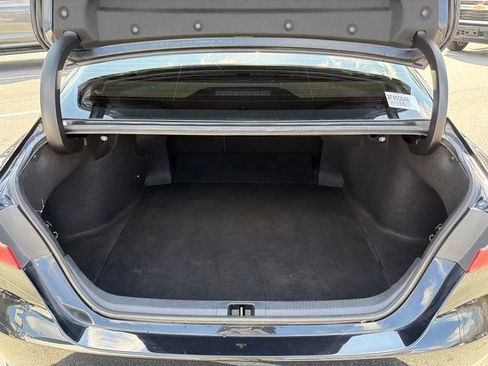 Used 2022 Toyota Camry SE image 18