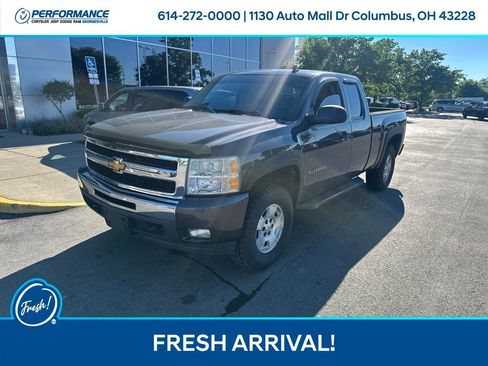 Used 2010 Chevrolet Silverado 1500 LT w/ Max Trailering Pack AWD/4WD image 9