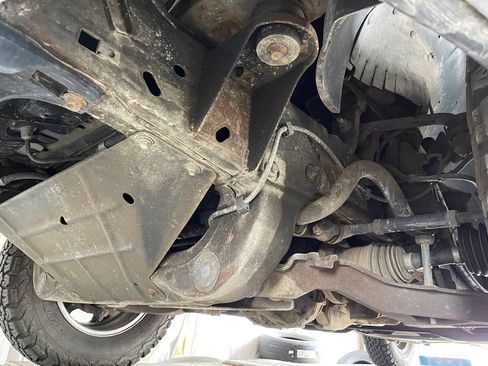Used 2001 Lincoln Navigator 4WD image 13