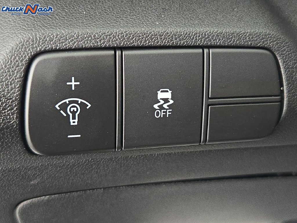 Used 2026 Hyundai Elantra Sport FWD image 23