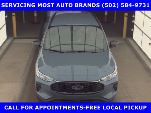 Used 2025 Ford Escape ST-Line w/ Equipment Group 301A image 3