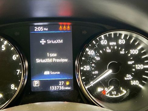 Used 2020 Nissan Rogue Sport S image 10