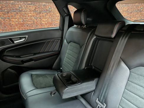 Certified 2024 Ford Edge ST-Line w/ Cargo Accessory Package AWD/4WD image 10