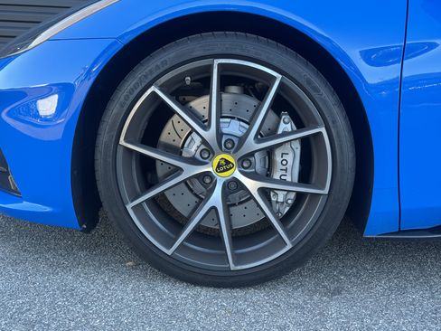 Used 2024 Lotus Emira image 4