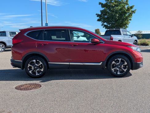 Used 2018 Honda CR-V Touring image 8