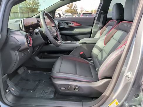 Used 2024 Chevrolet Equinox EV RS FWD image 22