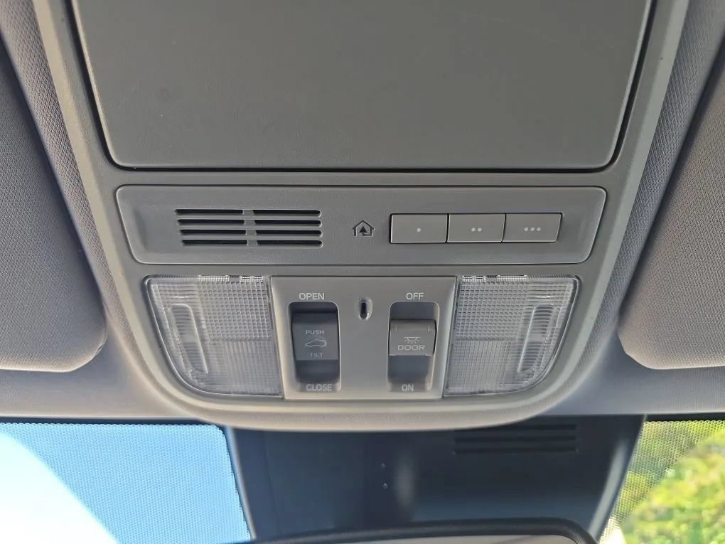 Used 2017 Honda CR-V EX-L image 39