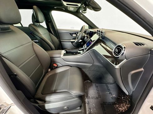 Certified 2026 Mercedes-Benz GLC 300 4MATIC image 27