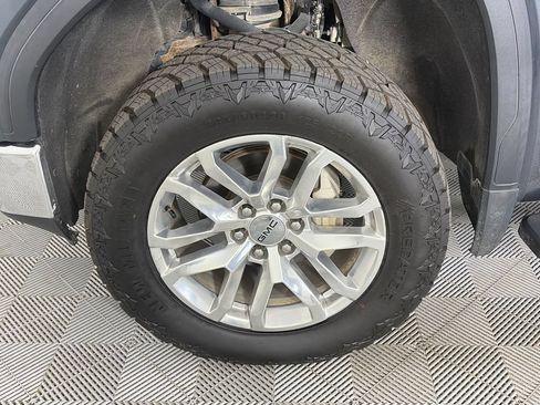 Used 2019 GMC Sierra 1500 SLT w/ SLT Premium Package AWD/4WD image 8