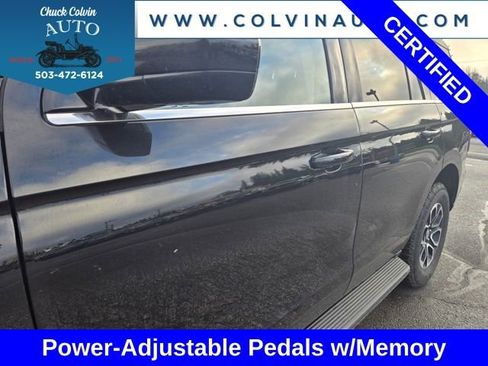 Certified 2024 Ford Expedition XLT image 5