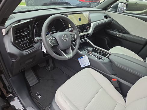 New 2026 Lexus TX 350 AWD image 8