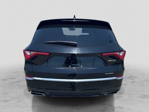 Used 2023 Acura MDX SH-AWD w/ Advance Package image 4