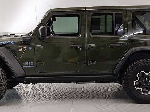 Used 2023 Jeep Wrangler Unlimited Rubicon 4xe w/ Steel Bumper Group AWD/4WD image 5