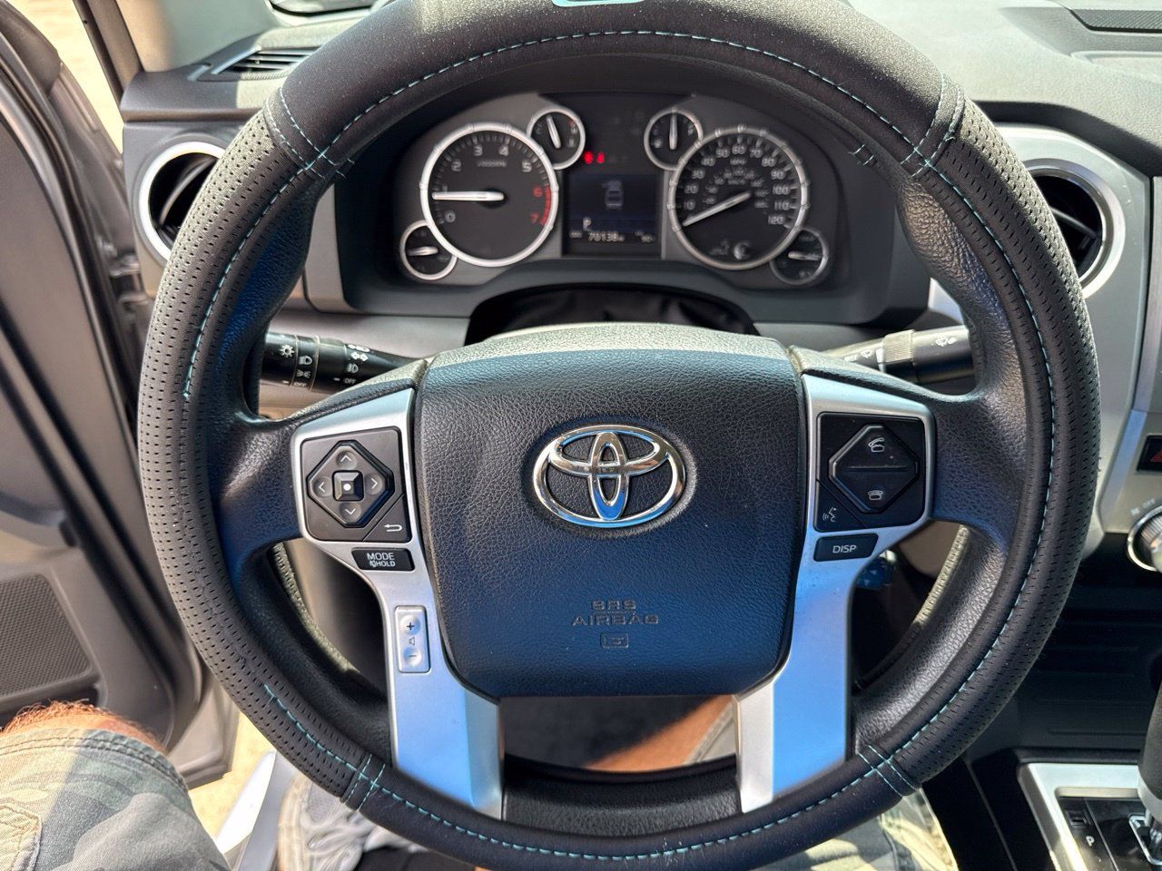 Used 2016 Toyota Tundra SR5 w/ SR5 Upgrade Package RWD image 21