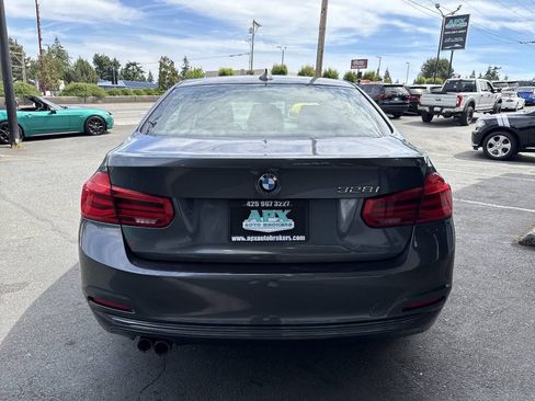 Used 2016 BMW 328i Sedan RWD image 5