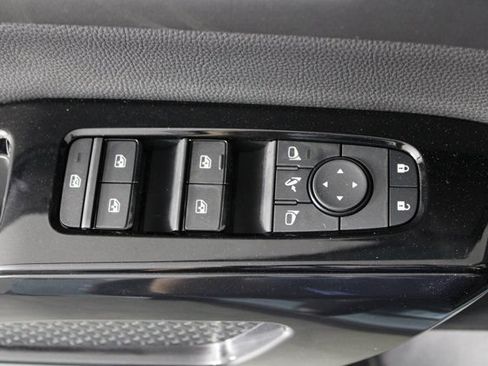 New 2026 Nissan Pathfinder Platinum w/ Cargo Package FWD image 11