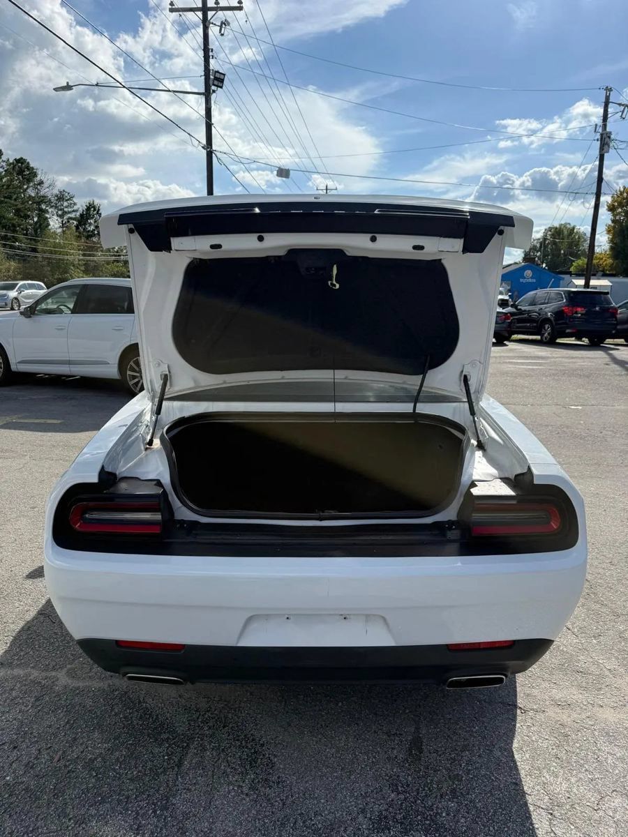 Used 2022 Dodge Challenger GT RWD image 18