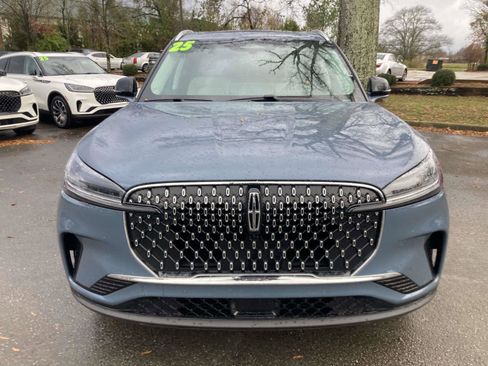 New 2025 Lincoln Aviator 2WD image 12