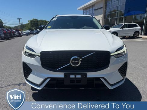 Certified 2025 Volvo XC60 T8 Plus w/ Protection Package Premier AWD/4WD image 3