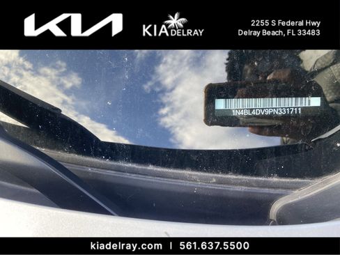 Used 2023 Nissan Altima 2.5 SV image 5