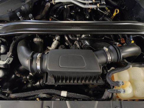 Used 2021 Lincoln Aviator 2WD image 30