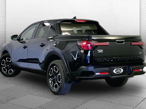 Used 2024 Hyundai Santa Cruz SEL image 11