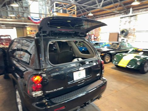 Used 2008 Chevrolet TrailBlazer SS w/ Sun And Sound Package AWD/4WD image 93