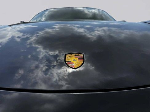 Used 2019 Porsche 911 Targa 4 image 13