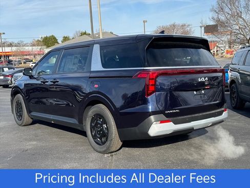 New 2026 Kia Carnival FWD image 5