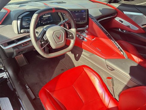 Used 2023 Chevrolet Corvette Stingray w/ Z51 Performance Package image 23