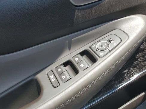 Used 2019 Hyundai Santa Fe SEL FWD image 20