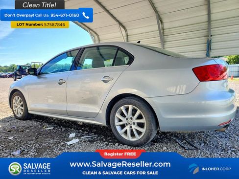 Used 2014 Volkswagen Jetta SE FWD image 3