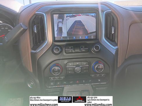 Used 2023 Chevrolet Silverado 2500 High Country w/ Technology Package image 21
