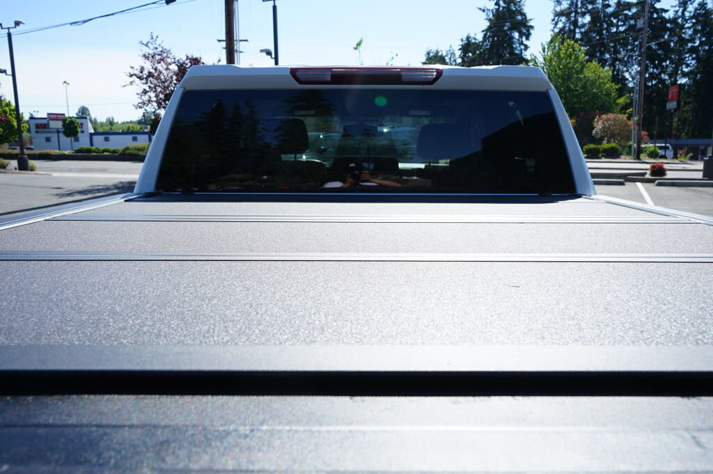 Used 2022 Chevrolet Silverado 1500 LT AWD/4WD image 10