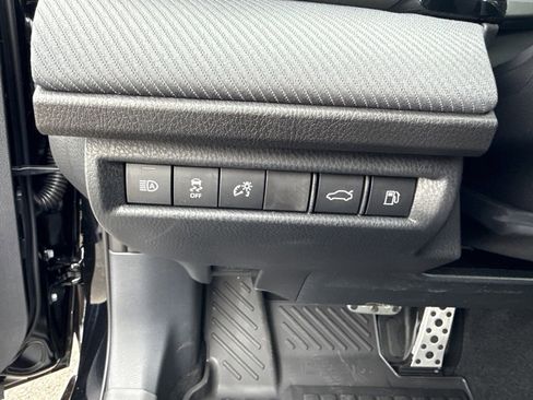 New 2026 Toyota Camry Hybrid image 21