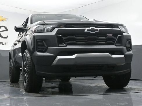 New 2026 Chevrolet Colorado Trail Boss AWD/4WD image 3