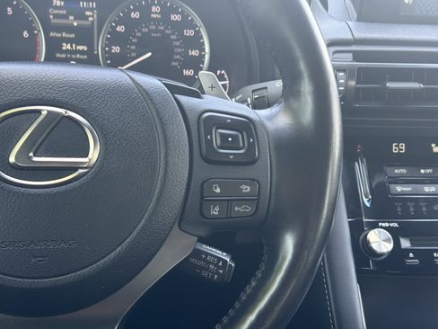 Used 2024 Lexus IS 300 w/ Premium Package RWD image 17