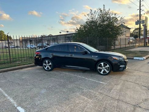 Used 2019 Kia Optima S w/ S Panoramic Sunroof Package image 4