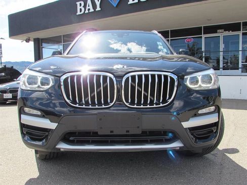 Used 2018 BMW X3 xDrive30i AWD/4WD image 3