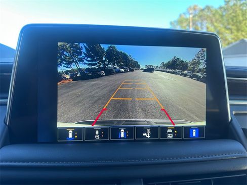 Used 2024 Chevrolet Tahoe High Country image 22