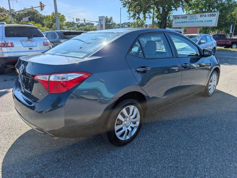 Used 2016 Toyota Corolla LE FWD image 6