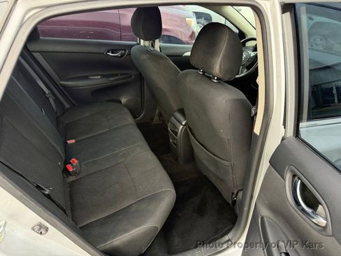 Used 2019 Nissan Sentra S image 10