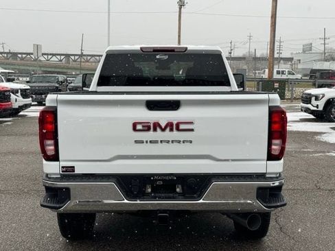 New 2026 GMC Sierra 2500 Pro AWD/4WD image 5